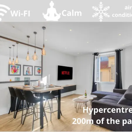 F4 Notre-Dame , Hypercentre A 2 Minutes Du Palais Des Congres Apartment